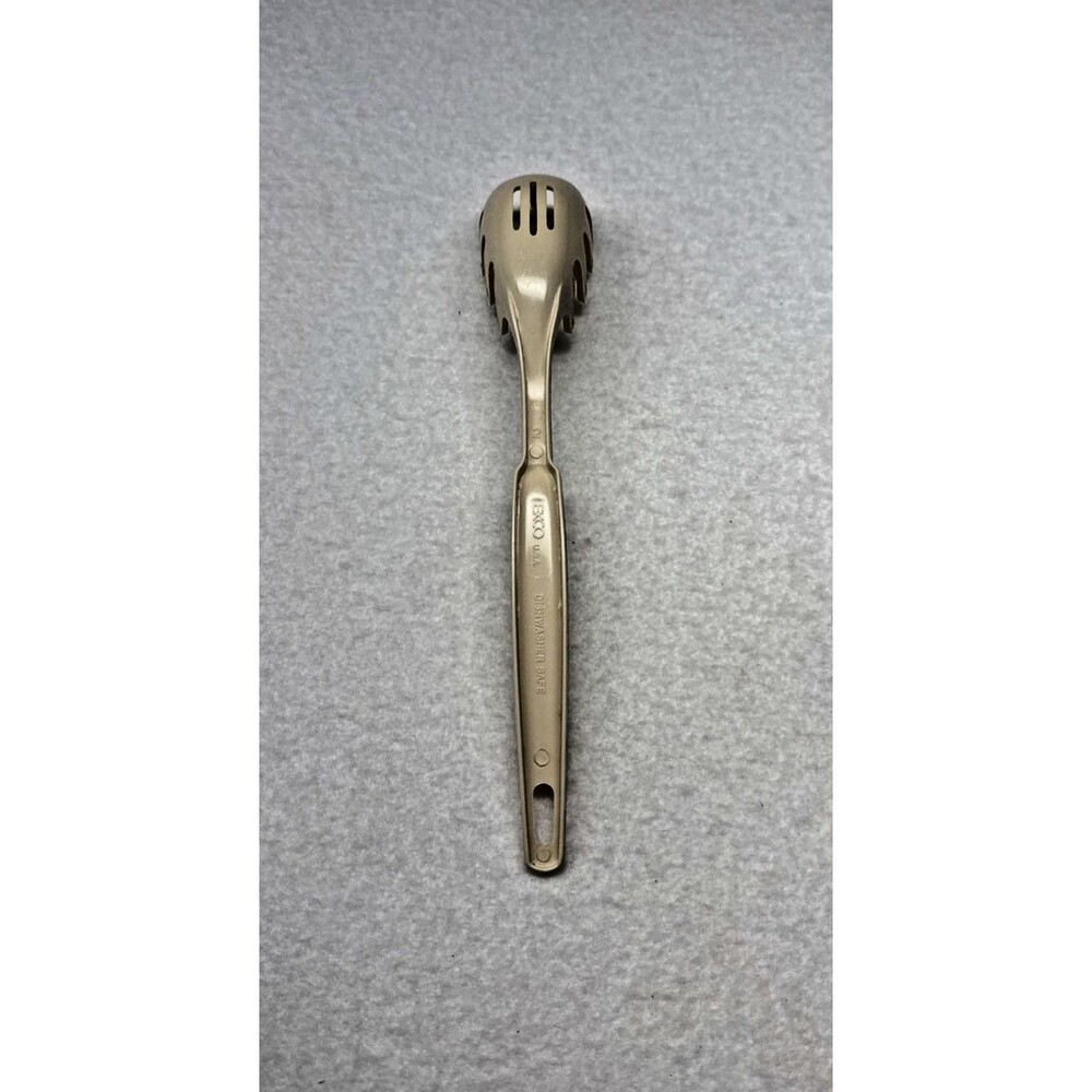 EKCO Slotted Spaghetti Scooper Nylon Plastic USA Vintage Almond Color Retro Tool